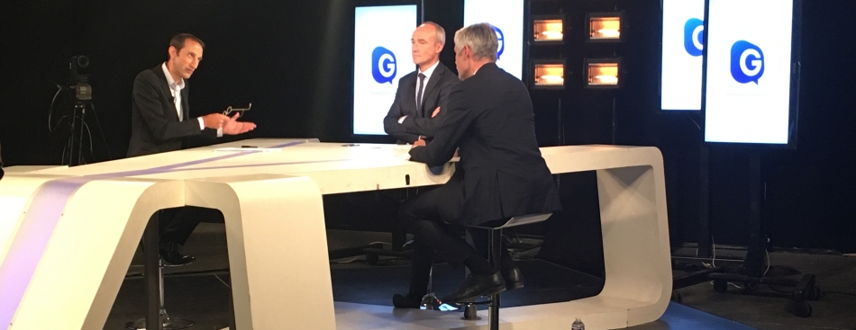 "Bilan de mi-mandat" de Laurent Wauquiez