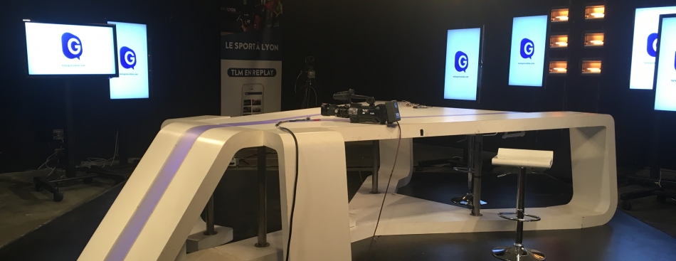 "Bilan de mi-mandat" de Laurent Wauquiez