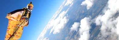 Un médaillé mondial en wingsuit...  Si On Parlait 