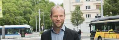 Nos futurs déplacements font débat - le QG Politique vendredi, 21h15